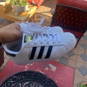 Shell toe classic adidas